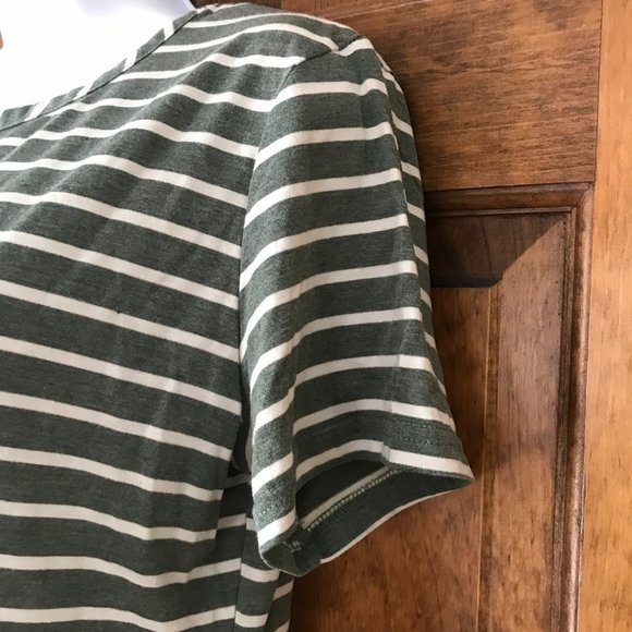 Green & Ivory Striped Short Sleeve Pullover Dress Large - Picture 5 of 9